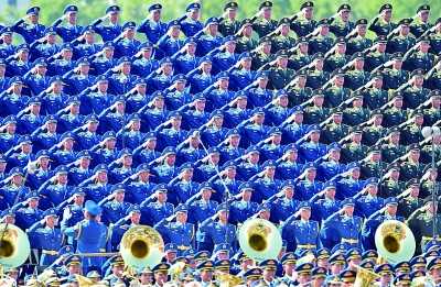 阅兵，我们看到了什么