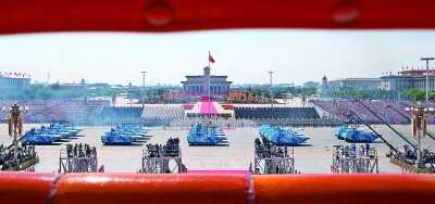 阅兵，我们看到了什么