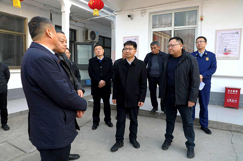 朱广治调研督导春节期间安全生产及烟花爆竹管控工作