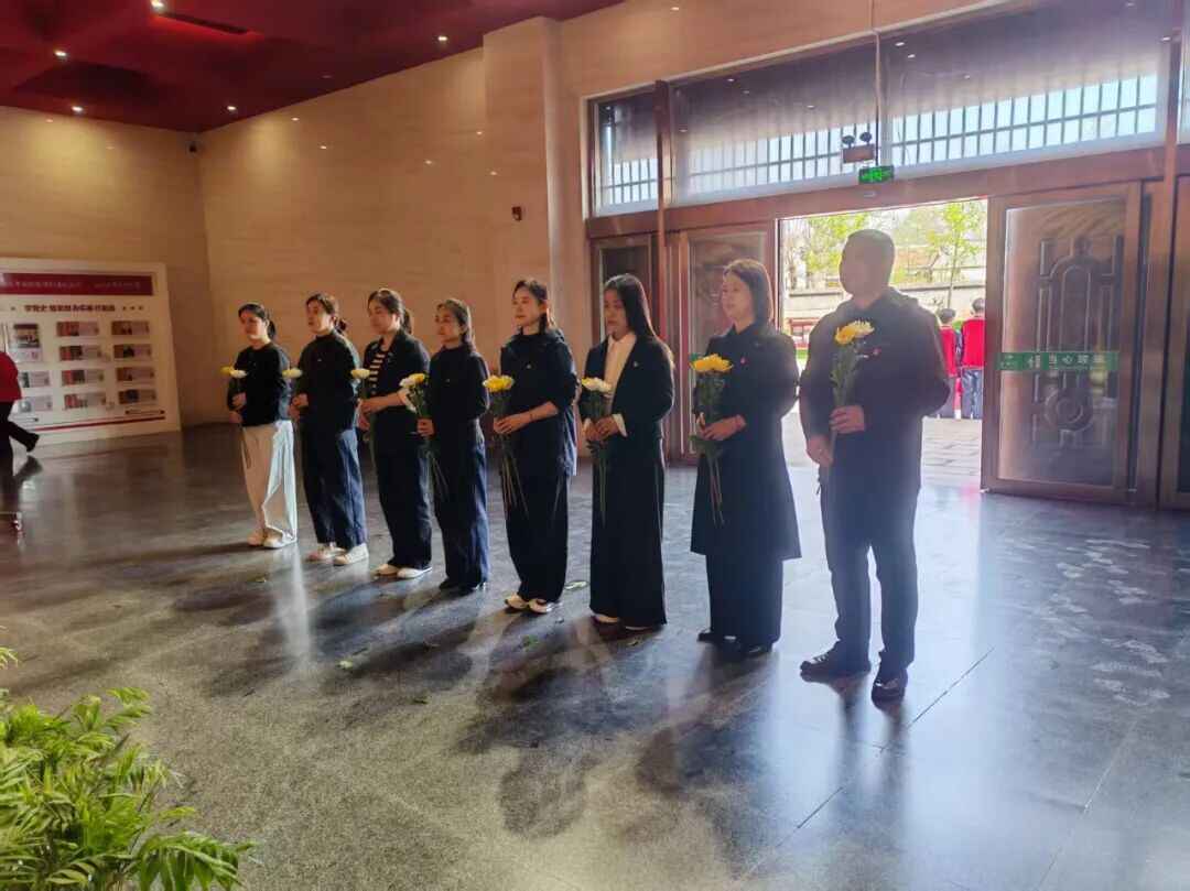 7b2cec708cbcbf5cfaef87569d38c656.jpg 7b2cec708cbcbf5cfaef87569d38c656.jpg